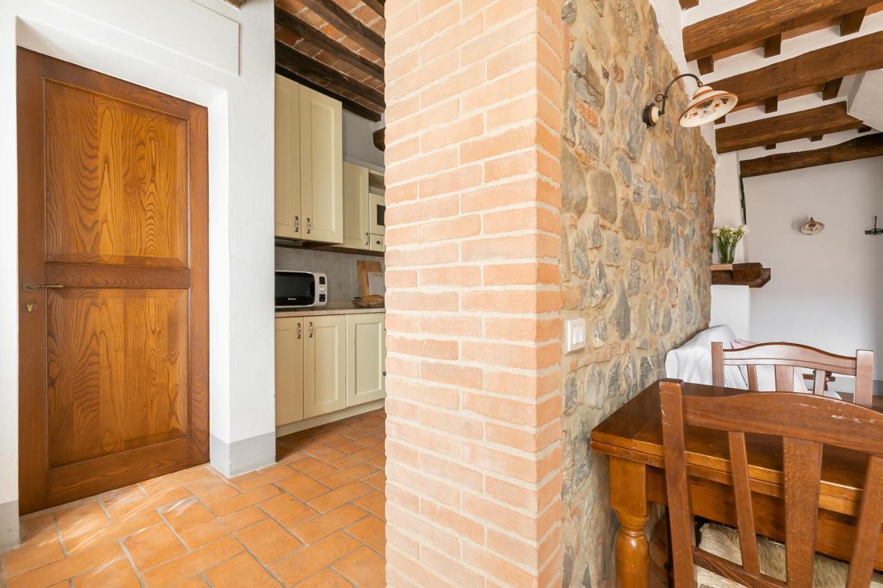 Noi2+2 Vacanze - App. Andrea Contignano Ngoại thất bức ảnh